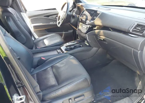 2020 Honda Pilot Awd Black Edition z USA, uszkodzony, nr VIN 5FNYF6H74LB000823